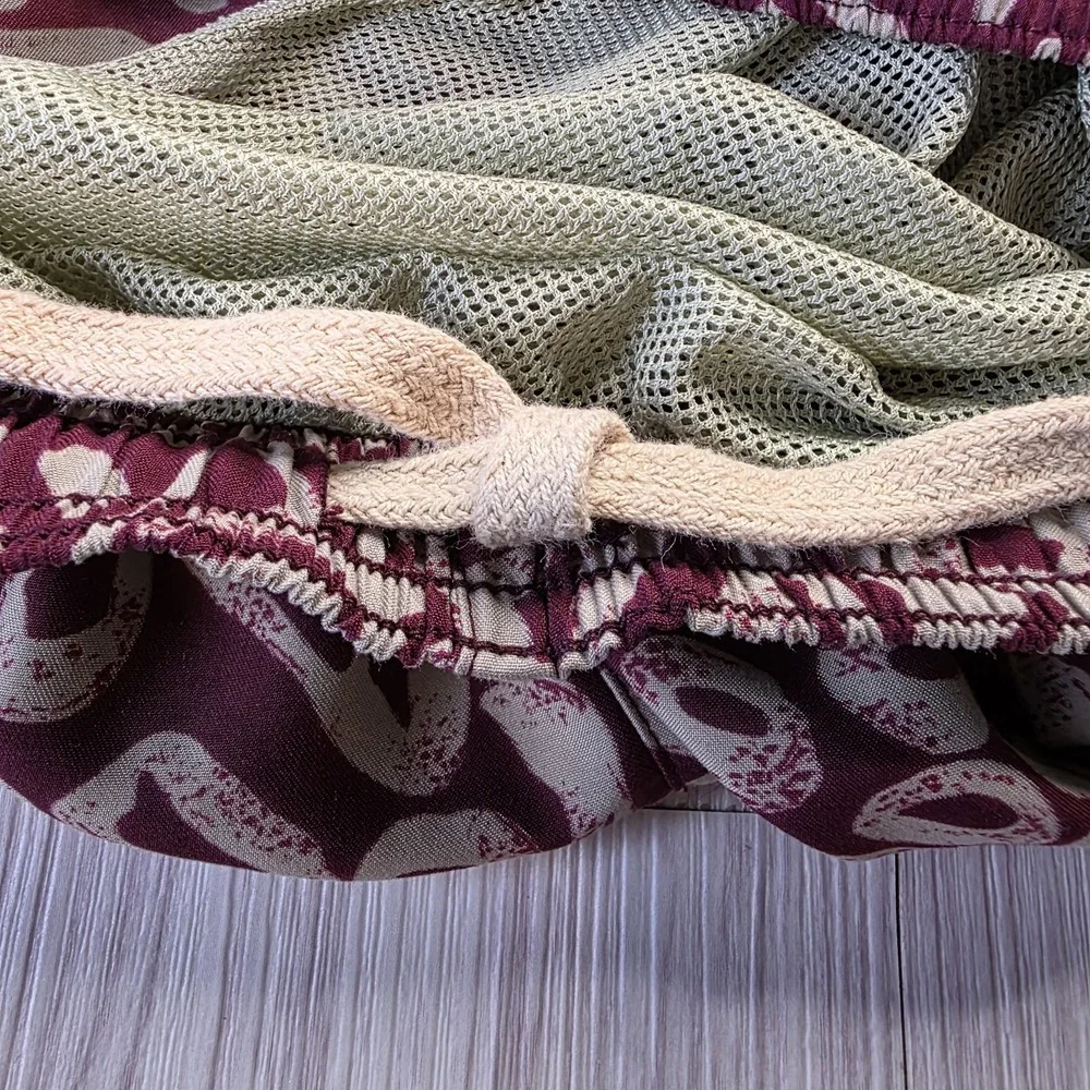 Naturalife Swim Trunks‎ Mens M Red Hawaiian Surf Beach Elastic Lined Mesh Pocket